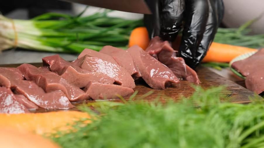 How Organic Beef Liver Supports Your Dog’s Coat, Immunity, and Energy Levels