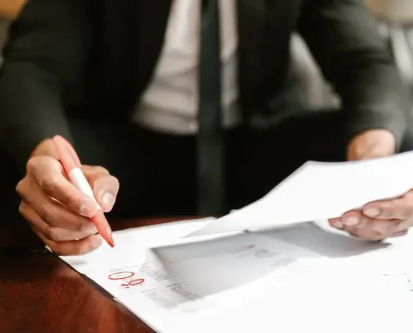 Cheap Bookkeeping vs Professional Bookkeeping: What Is Better for Small Businesses?