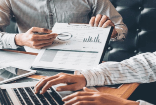 5 Questions to Ask Any Tax Consultant in Dubai Before Handing Over Your Financials